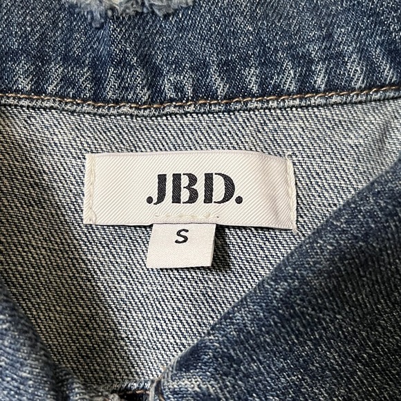 JBD Just Black Denim Jacket Women S Blue Excellent Distressed Raw Hem DA349N - Picture 4 of 10